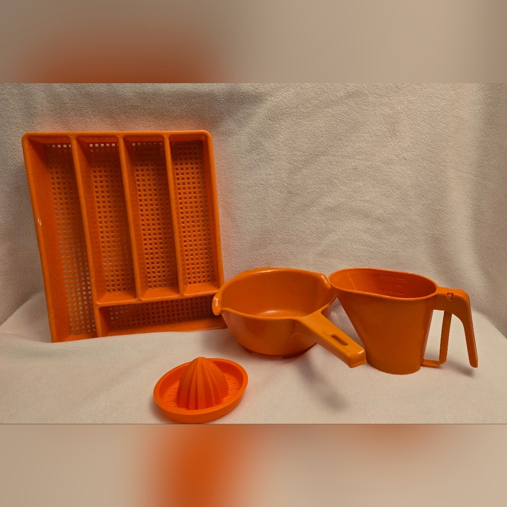 Rubbermaid Orange Kitchen Tools Set